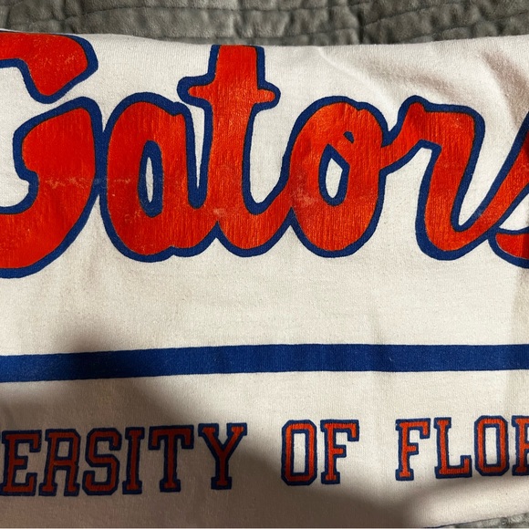 Gators University of Florida White and Blue Tee - Picture 6 of 7